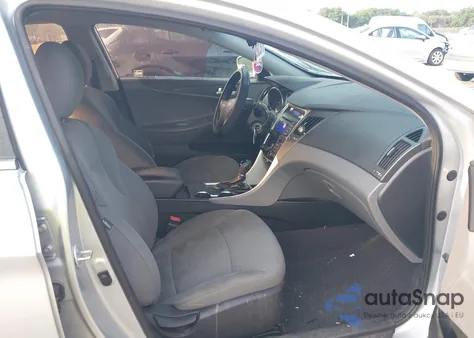 2013 Hyundai Sonata Gls z USA, uszkodzony, nr VIN 5NPEB4AC4DH789374